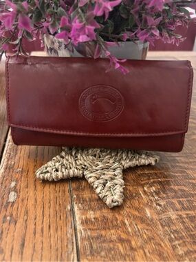 Dooney & Bourke Burgundy Leather Logo Wallet/clutch